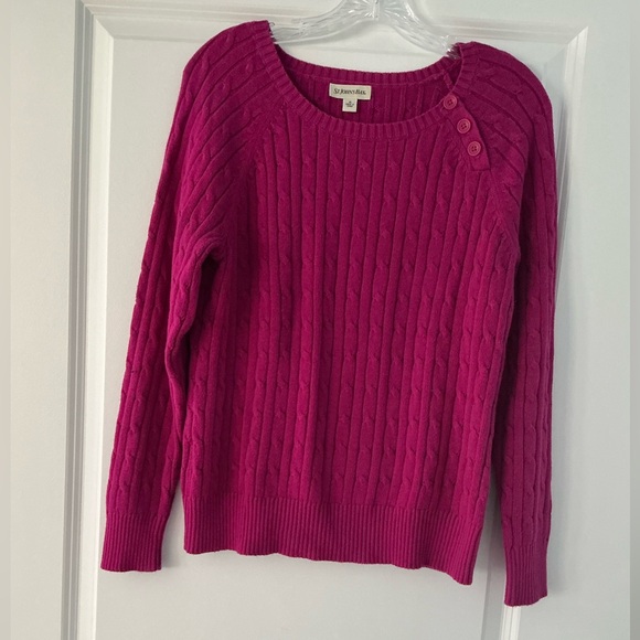 St. John’s Bay cable knit sweater ~ fuchsia / magenta purple-pink Sz M - Picture 1 of 5